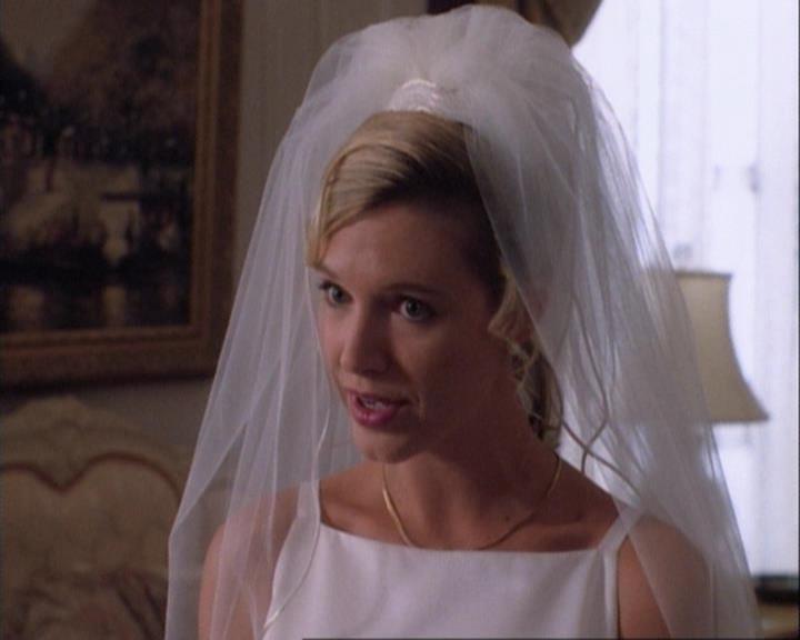 Charmed-Online-dot-net_106TheWeddingFromHell2145.jpg Charmed-Online-dot-net_106TheWeddingFromHell2145.jpg