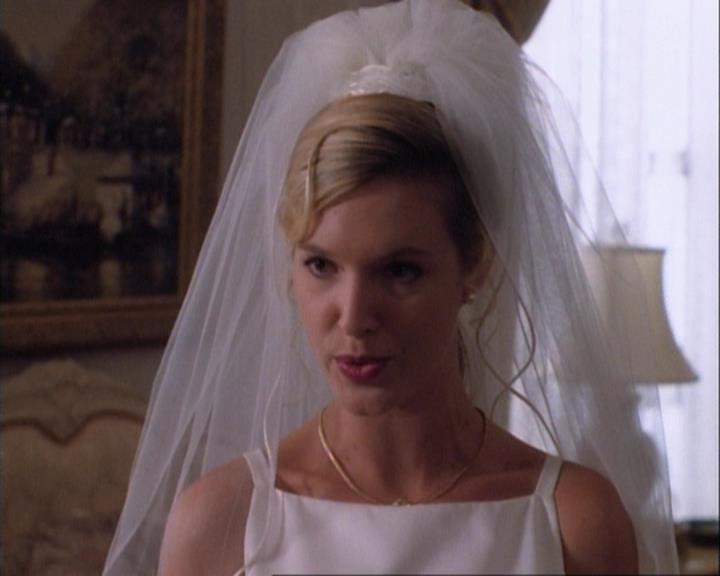 Charmed-Online-dot-net_106TheWeddingFromHell2154.jpg