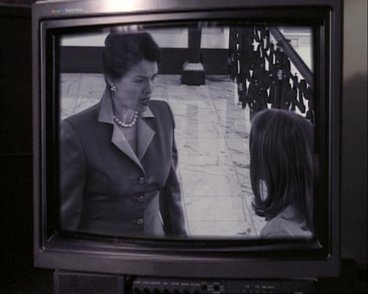 Charmed-Online-dot-net_106TheWeddingFromHell2168.jpg Charmed-Online-dot-net_106TheWeddingFromHell2168.jpg