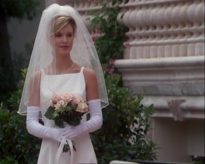 Charmed-Online-dot-net_106TheWeddingFromHell2183.jpg