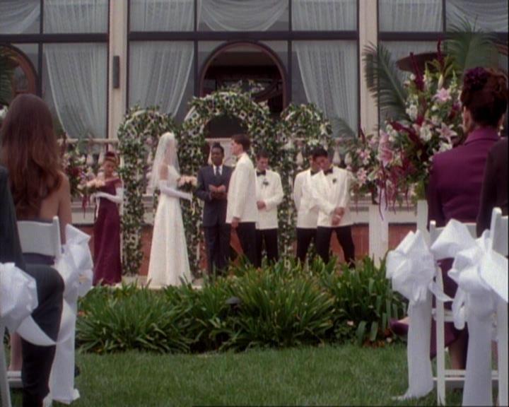 Charmed-Online-dot-net_106TheWeddingFromHell2196.jpg Charmed-Online-dot-net_106TheWeddingFromHell2196.jpg