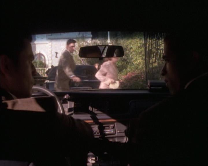 Charmed-Online-dot-net_106TheWeddingFromHell2267.jpg Charmed-Online-dot-net_106TheWeddingFromHell2267.jpg