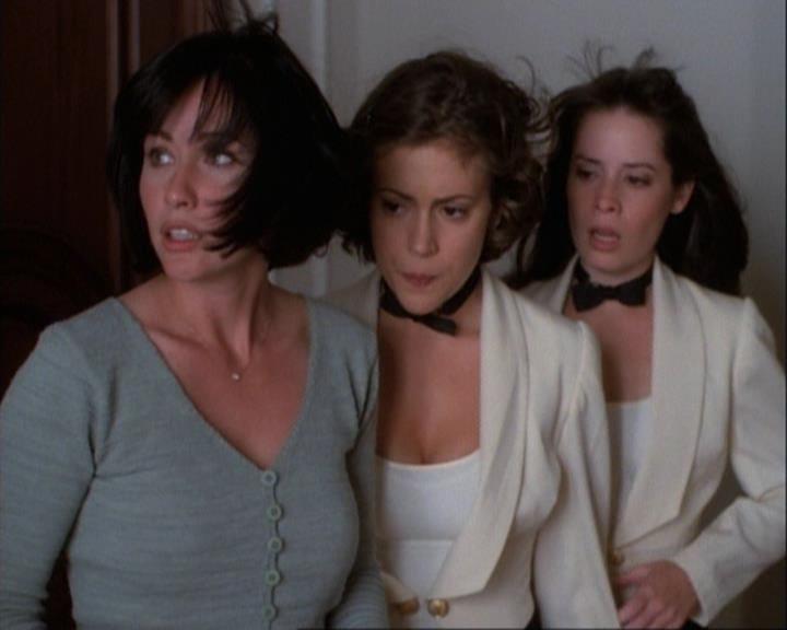 Charmed-Online-dot-net_106TheWeddingFromHell2322.jpg Charmed-Online-dot-net_106TheWeddingFromHell2322.jpg