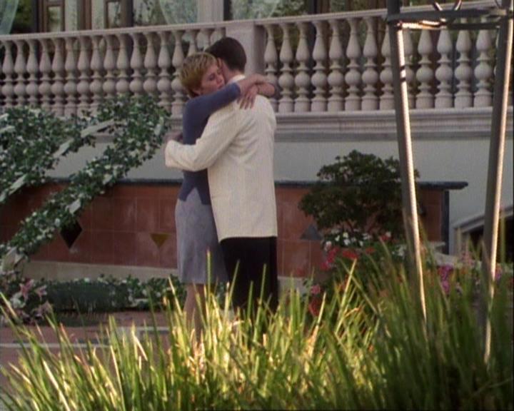 Charmed-Online-dot-net_106TheWeddingFromHell2336.jpg Charmed-Online-dot-net_106TheWeddingFromHell2336.jpg