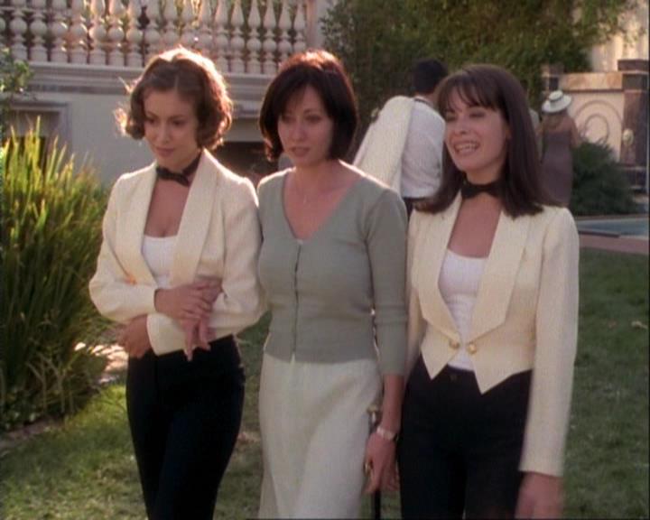 Charmed-Online-dot-net_106TheWeddingFromHell2347.jpg Charmed-Online-dot-net_106TheWeddingFromHell2347.jpg