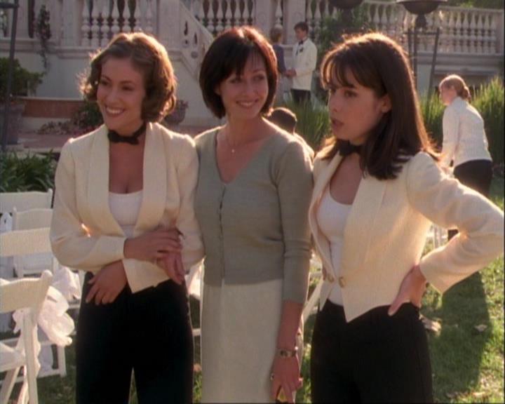 Charmed-Online-dot-net_106TheWeddingFromHell2370.jpg Charmed-Online-dot-net_106TheWeddingFromHell2370.jpg