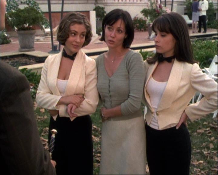 Charmed-Online-dot-net_106TheWeddingFromHell2385.jpg Charmed-Online-dot-net_106TheWeddingFromHell2385.jpg