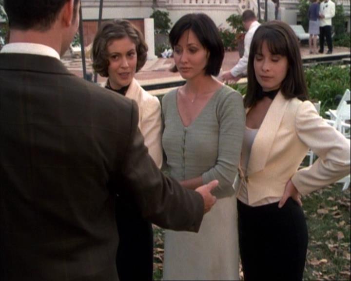 Charmed-Online-dot-net_106TheWeddingFromHell2389.jpg