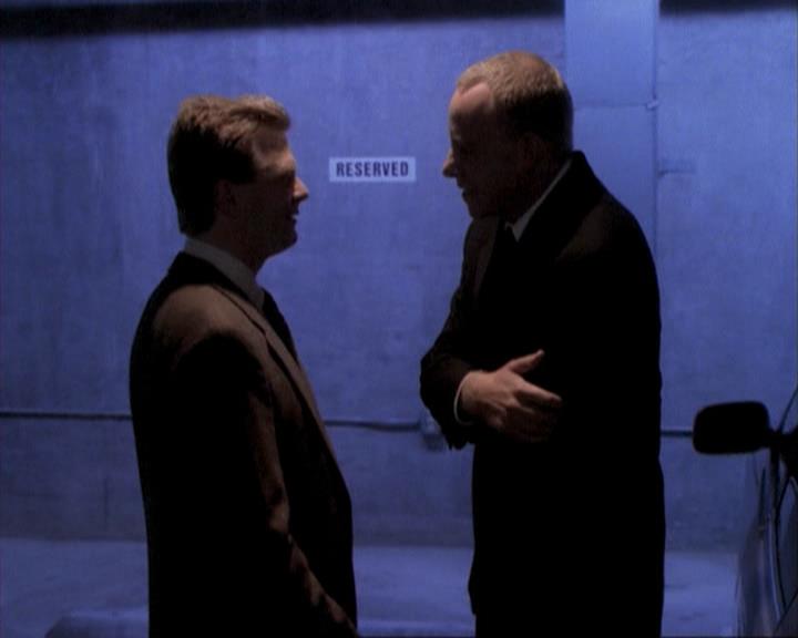 Charmed-Online-dot-net_108TheTruthIsOutThereAndItHurts0035.jpg Charmed-Online-dot-net_108TheTruthIsOutThereAndItHurts0035.jpg