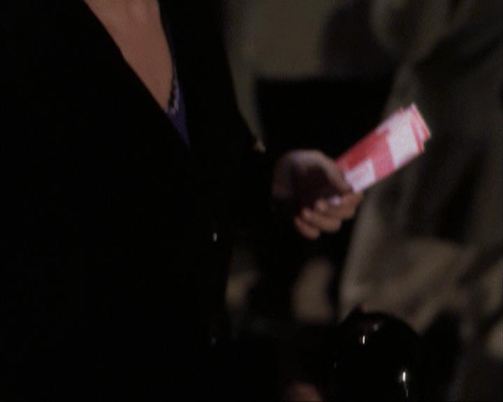 Charmed-Online-dot-net_108TheTruthIsOutThereAndItHurts0074.jpg Charmed-Online-dot-net_108TheTruthIsOutThereAndItHurts0074.jpg