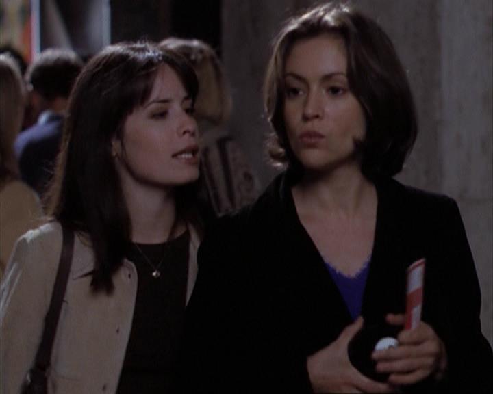 Charmed-Online-dot-net_108TheTruthIsOutThereAndItHurts0088.jpg Charmed-Online-dot-net_108TheTruthIsOutThereAndItHurts0088.jpg