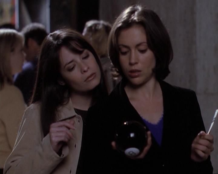 Charmed-Online-dot-net_108TheTruthIsOutThereAndItHurts0092.jpg Charmed-Online-dot-net_108TheTruthIsOutThereAndItHurts0092.jpg