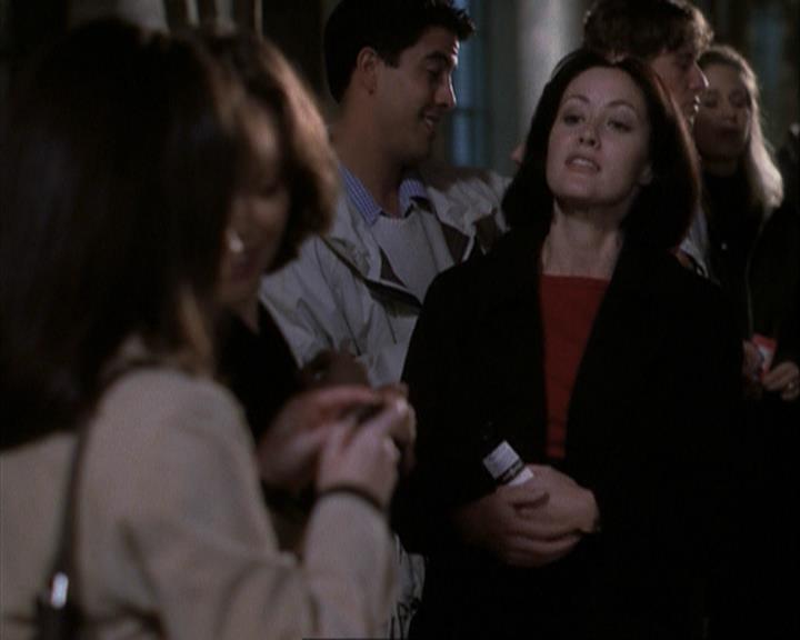 Charmed-Online-dot-net_108TheTruthIsOutThereAndItHurts0099.jpg Charmed-Online-dot-net_108TheTruthIsOutThereAndItHurts0099.jpg