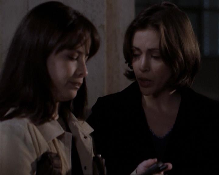 Charmed-Online-dot-net_108TheTruthIsOutThereAndItHurts0109.jpg Charmed-Online-dot-net_108TheTruthIsOutThereAndItHurts0109.jpg