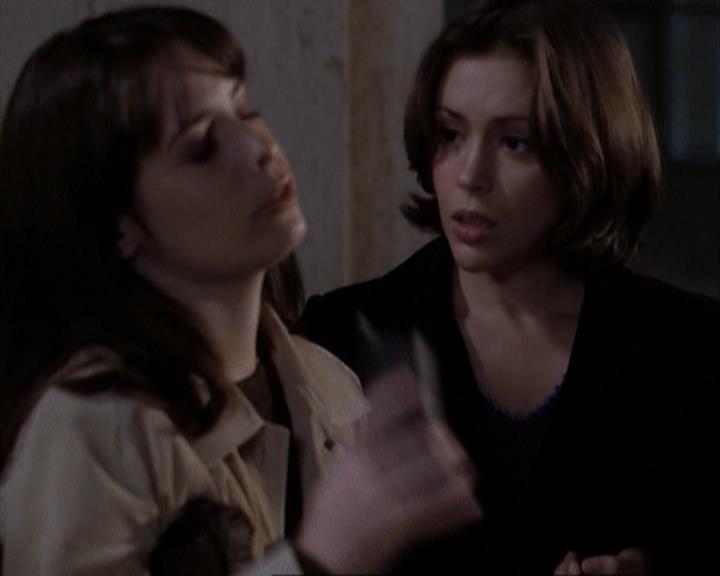 Charmed-Online-dot-net_108TheTruthIsOutThereAndItHurts0113.jpg Charmed-Online-dot-net_108TheTruthIsOutThereAndItHurts0113.jpg