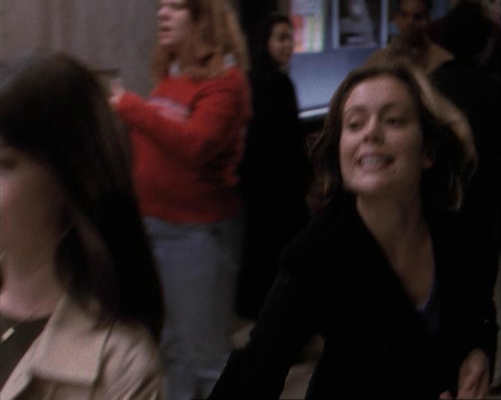 Charmed-Online-dot-net_108TheTruthIsOutThereAndItHurts0140.jpg Charmed-Online-dot-net_108TheTruthIsOutThereAndItHurts0140.jpg