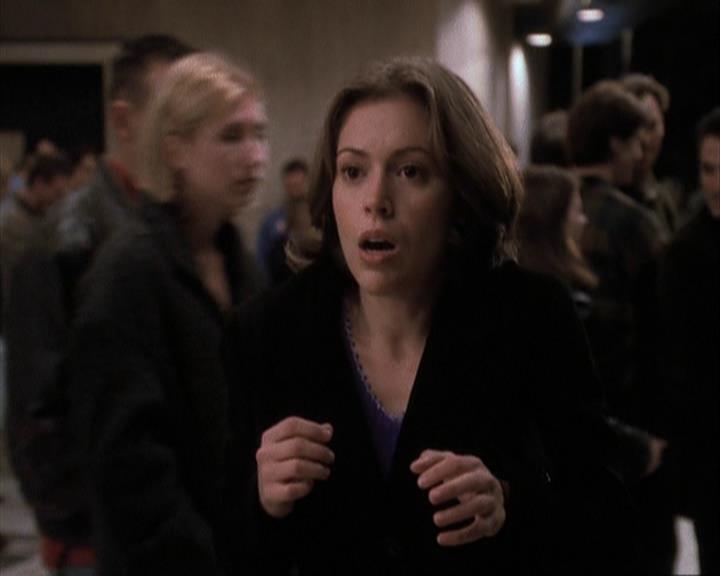 Charmed-Online-dot-net_108TheTruthIsOutThereAndItHurts0150.jpg Charmed-Online-dot-net_108TheTruthIsOutThereAndItHurts0150.jpg