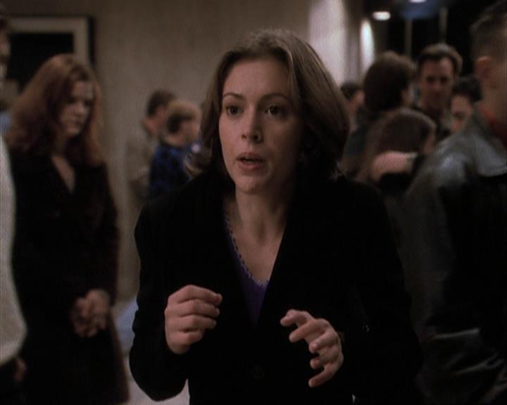 Charmed-Online-dot-net_108TheTruthIsOutThereAndItHurts0151.jpg Charmed-Online-dot-net_108TheTruthIsOutThereAndItHurts0151.jpg