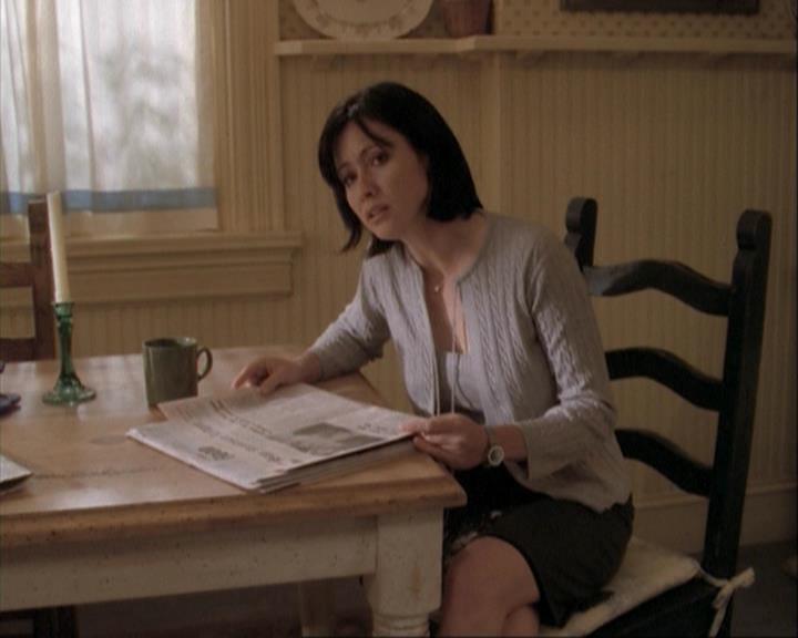 Charmed-Online-dot-net_108TheTruthIsOutThereAndItHurts0295.jpg Charmed-Online-dot-net_108TheTruthIsOutThereAndItHurts0295.jpg
