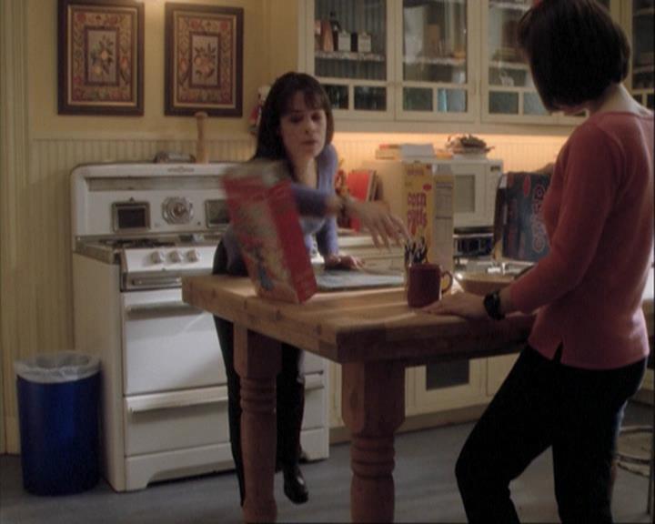 Charmed-Online-dot-net_108TheTruthIsOutThereAndItHurts0296.jpg Charmed-Online-dot-net_108TheTruthIsOutThereAndItHurts0296.jpg