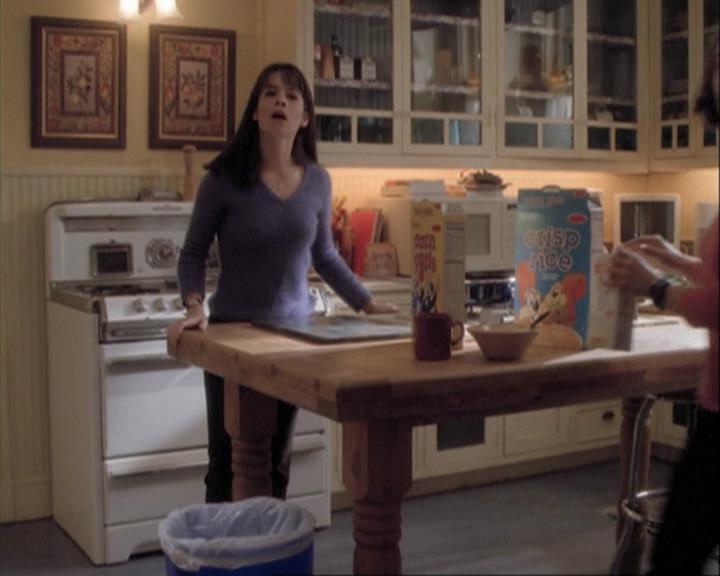 Charmed-Online-dot-net_108TheTruthIsOutThereAndItHurts0304.jpg Charmed-Online-dot-net_108TheTruthIsOutThereAndItHurts0304.jpg