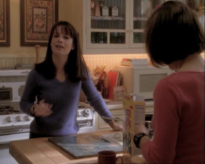 Charmed-Online-dot-net_108TheTruthIsOutThereAndItHurts0309.jpg Charmed-Online-dot-net_108TheTruthIsOutThereAndItHurts0309.jpg