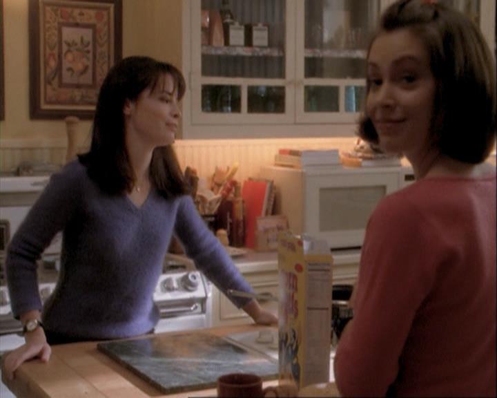 Charmed-Online-dot-net_108TheTruthIsOutThereAndItHurts0310.jpg Charmed-Online-dot-net_108TheTruthIsOutThereAndItHurts0310.jpg