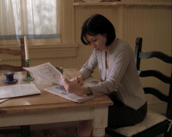 Charmed-Online-dot-net_108TheTruthIsOutThereAndItHurts0327.jpg Charmed-Online-dot-net_108TheTruthIsOutThereAndItHurts0327.jpg