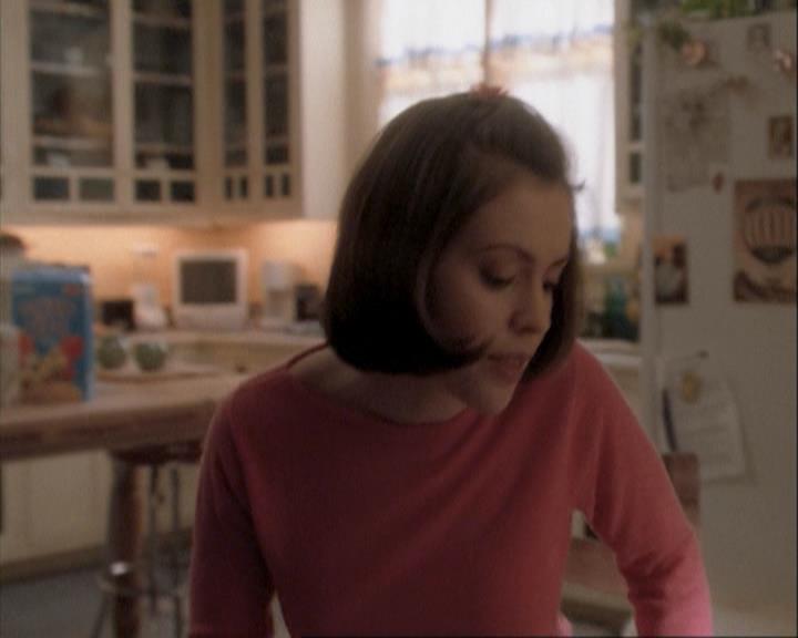 Charmed-Online-dot-net_108TheTruthIsOutThereAndItHurts0348.jpg Charmed-Online-dot-net_108TheTruthIsOutThereAndItHurts0348.jpg