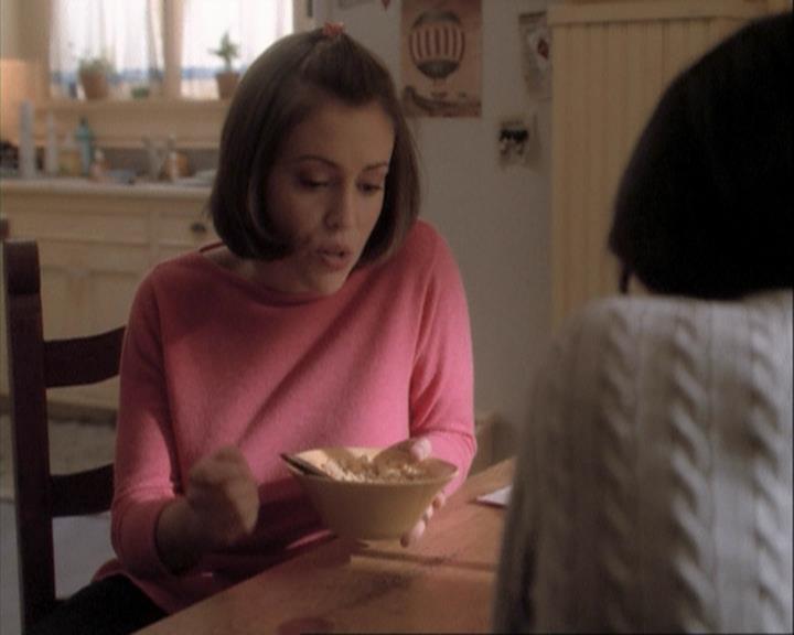 Charmed-Online-dot-net_108TheTruthIsOutThereAndItHurts0351.jpg Charmed-Online-dot-net_108TheTruthIsOutThereAndItHurts0351.jpg