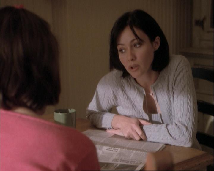 Charmed-Online-dot-net_108TheTruthIsOutThereAndItHurts0353.jpg Charmed-Online-dot-net_108TheTruthIsOutThereAndItHurts0353.jpg