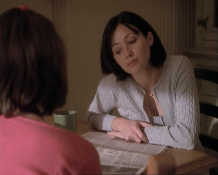 Charmed-Online-dot-net_108TheTruthIsOutThereAndItHurts0365.jpg Charmed-Online-dot-net_108TheTruthIsOutThereAndItHurts0365.jpg