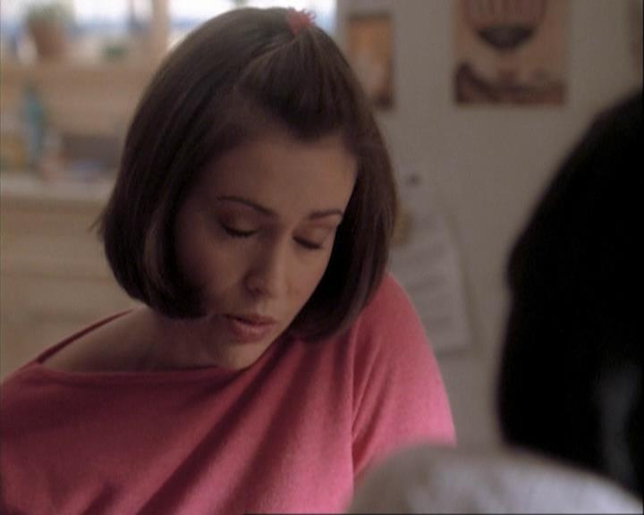 Charmed-Online-dot-net_108TheTruthIsOutThereAndItHurts0384.jpg Charmed-Online-dot-net_108TheTruthIsOutThereAndItHurts0384.jpg