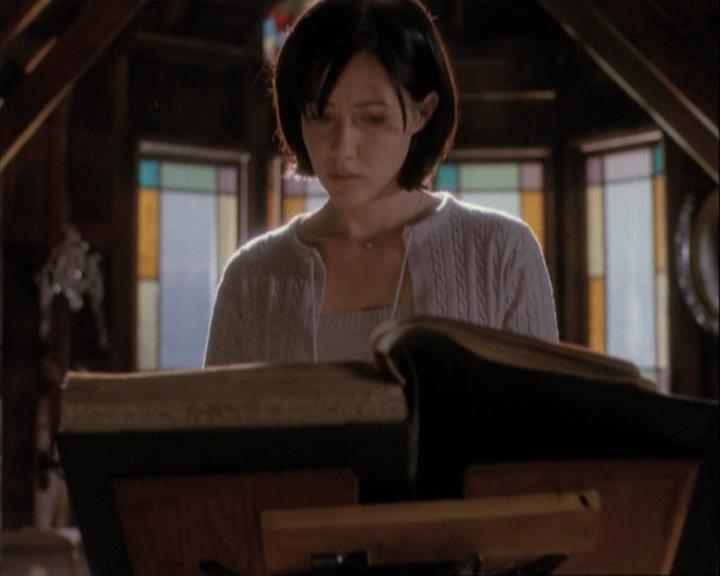 Charmed-Online-dot-net_108TheTruthIsOutThereAndItHurts0433.jpg Charmed-Online-dot-net_108TheTruthIsOutThereAndItHurts0433.jpg