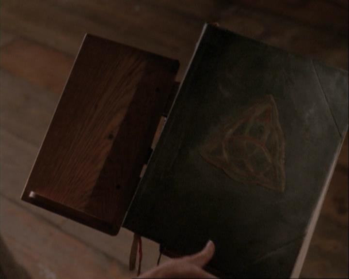 Charmed-Online-dot-net_108TheTruthIsOutThereAndItHurts0442.jpg Charmed-Online-dot-net_108TheTruthIsOutThereAndItHurts0442.jpg