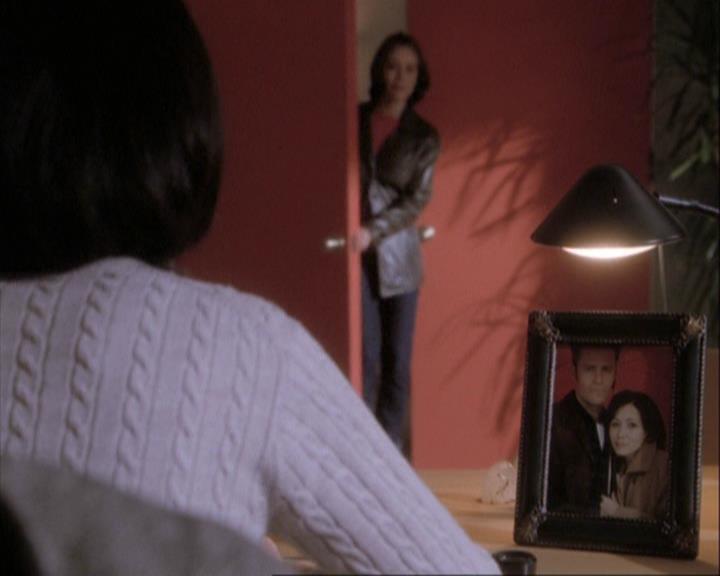 Charmed-Online-dot-net_108TheTruthIsOutThereAndItHurts0501.jpg Charmed-Online-dot-net_108TheTruthIsOutThereAndItHurts0501.jpg