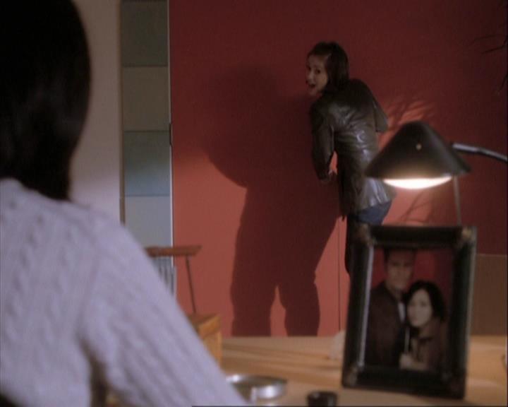Charmed-Online-dot-net_108TheTruthIsOutThereAndItHurts0503.jpg Charmed-Online-dot-net_108TheTruthIsOutThereAndItHurts0503.jpg