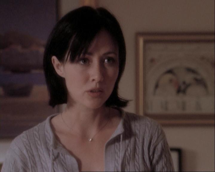 Charmed-Online-dot-net_108TheTruthIsOutThereAndItHurts0525.jpg Charmed-Online-dot-net_108TheTruthIsOutThereAndItHurts0525.jpg