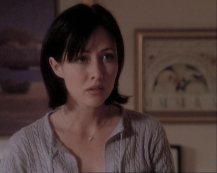 Charmed-Online-dot-net_108TheTruthIsOutThereAndItHurts0529.jpg Charmed-Online-dot-net_108TheTruthIsOutThereAndItHurts0529.jpg