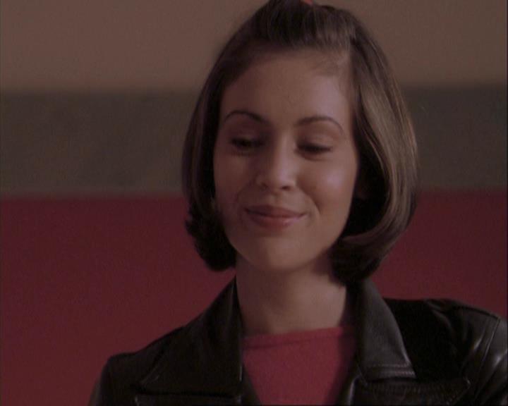 Charmed-Online-dot-net_108TheTruthIsOutThereAndItHurts0540.jpg Charmed-Online-dot-net_108TheTruthIsOutThereAndItHurts0540.jpg