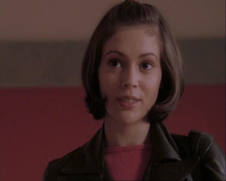 Charmed-Online-dot-net_108TheTruthIsOutThereAndItHurts0546.jpg Charmed-Online-dot-net_108TheTruthIsOutThereAndItHurts0546.jpg