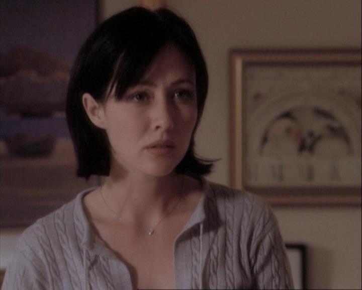 Charmed-Online-dot-net_108TheTruthIsOutThereAndItHurts0549.jpg Charmed-Online-dot-net_108TheTruthIsOutThereAndItHurts0549.jpg