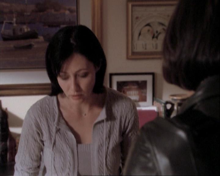 Charmed-Online-dot-net_108TheTruthIsOutThereAndItHurts0558.jpg Charmed-Online-dot-net_108TheTruthIsOutThereAndItHurts0558.jpg