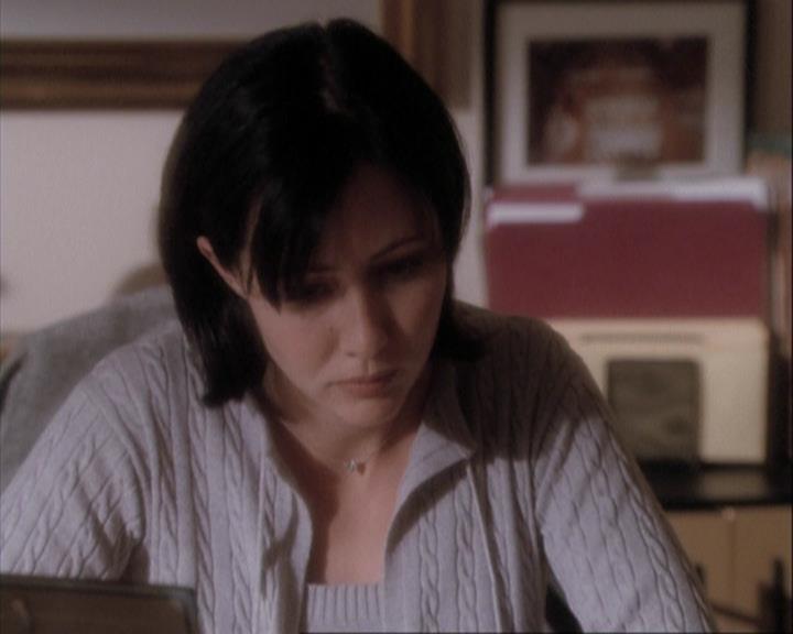 Charmed-Online-dot-net_108TheTruthIsOutThereAndItHurts0577.jpg Charmed-Online-dot-net_108TheTruthIsOutThereAndItHurts0577.jpg