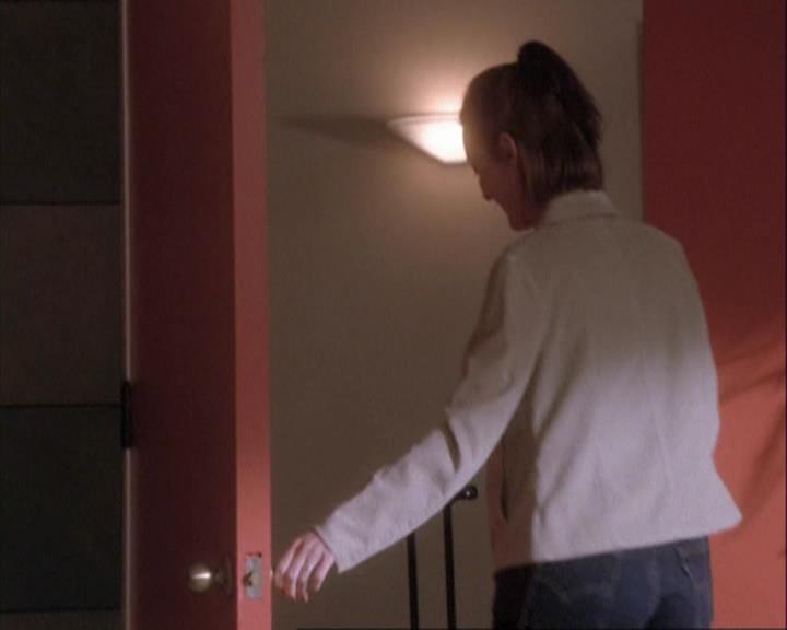 Charmed-Online-dot-net_108TheTruthIsOutThereAndItHurts0606.jpg Charmed-Online-dot-net_108TheTruthIsOutThereAndItHurts0606.jpg