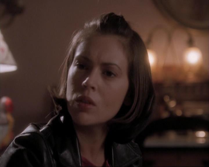 Charmed-Online-dot-net_108TheTruthIsOutThereAndItHurts0679.jpg Charmed-Online-dot-net_108TheTruthIsOutThereAndItHurts0679.jpg