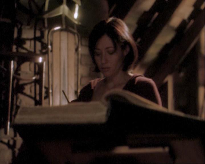 Charmed-Online-dot-net_108TheTruthIsOutThereAndItHurts0682.jpg Charmed-Online-dot-net_108TheTruthIsOutThereAndItHurts0682.jpg