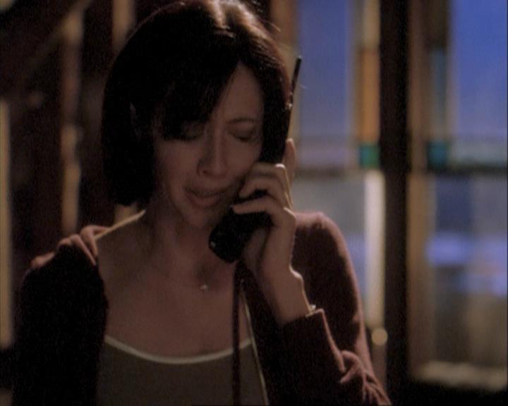 Charmed-Online-dot-net_108TheTruthIsOutThereAndItHurts0712.jpg Charmed-Online-dot-net_108TheTruthIsOutThereAndItHurts0712.jpg
