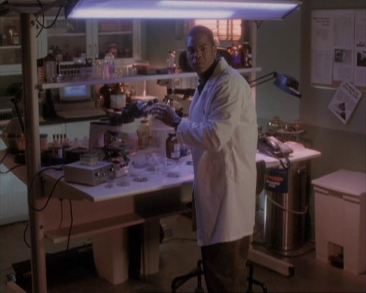 Charmed-Online-dot-net_108TheTruthIsOutThereAndItHurts0726.jpg Charmed-Online-dot-net_108TheTruthIsOutThereAndItHurts0726.jpg