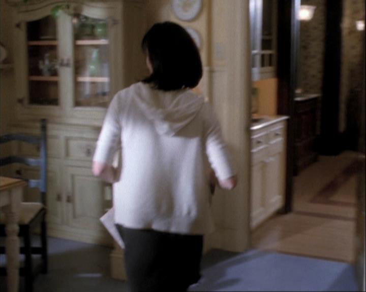 Charmed-Online-dot-net_108TheTruthIsOutThereAndItHurts0827.jpg Charmed-Online-dot-net_108TheTruthIsOutThereAndItHurts0827.jpg